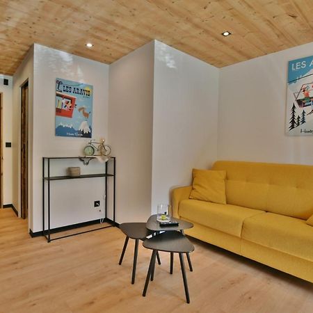 Bel Appartement Centre De Thones Lumineux Et Spacieux Neuf Exteriér fotografie