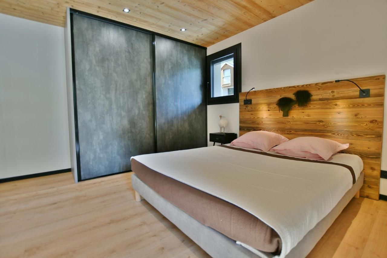 Bel Appartement Centre De Thones Lumineux Et Spacieux Neuf Exteriér fotografie